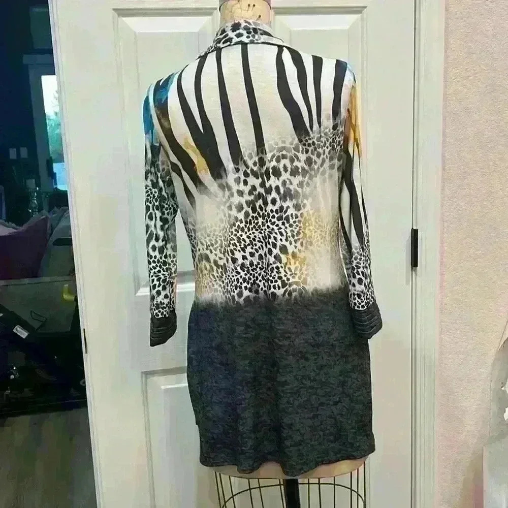 Bellissima Tunic Style Top. Size S - Picture 5 of 8